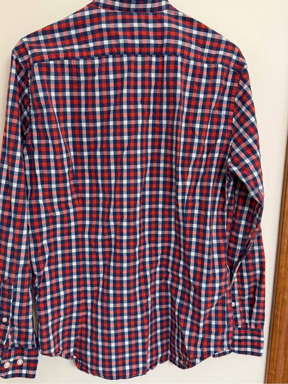 Banana Republic Red, Blue & White Plaid Button-Down Shirt